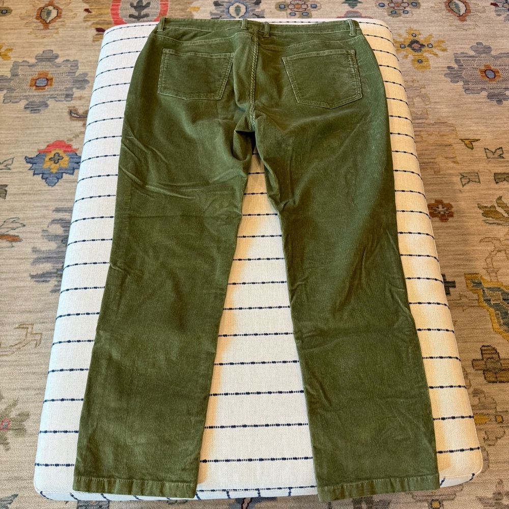 Men's Olive Green Corduroy Jeans - Picture 2 of 4